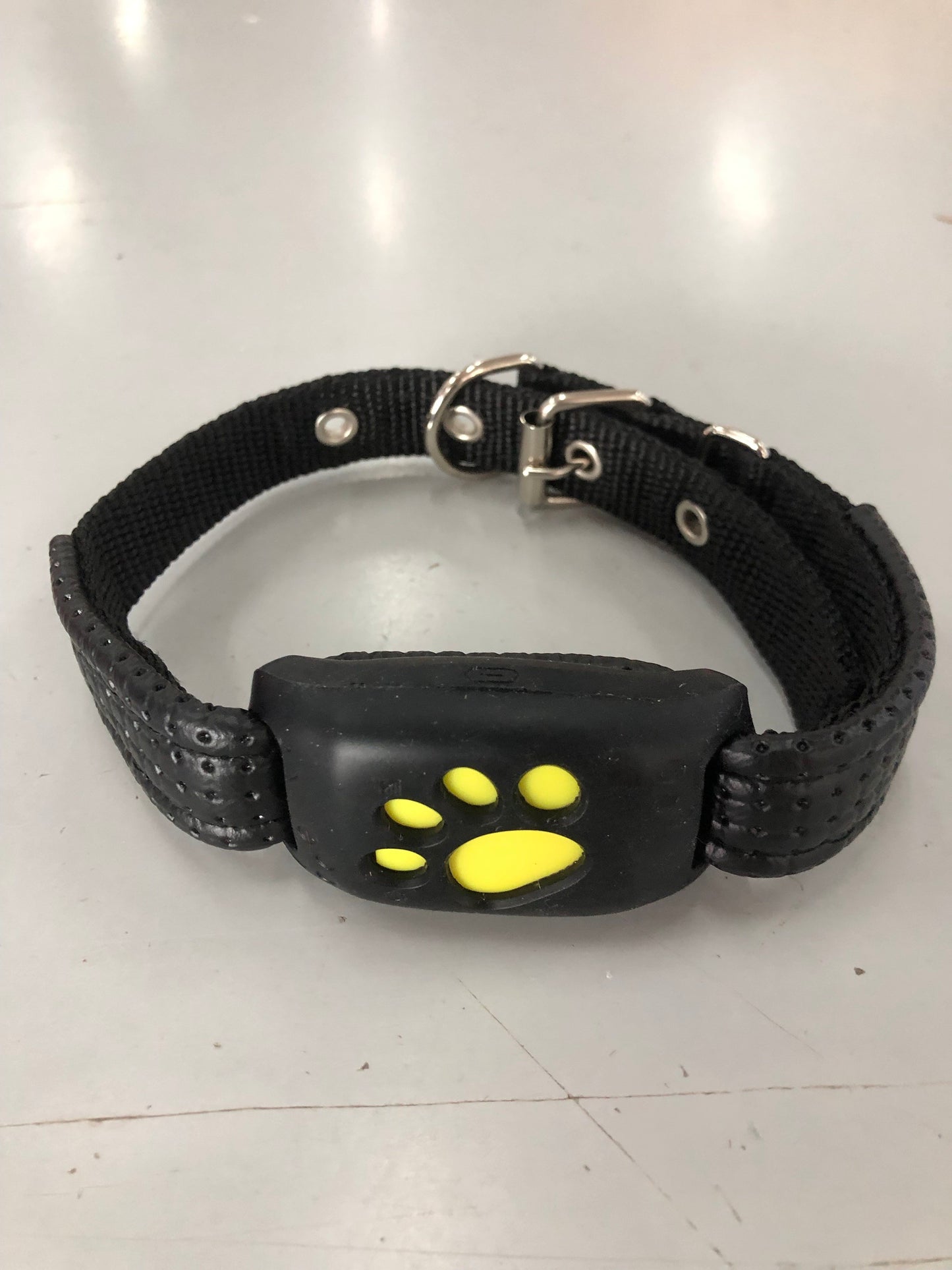 Traceur GPS pour Animal de Compagnie – Localisation en Temps Réel